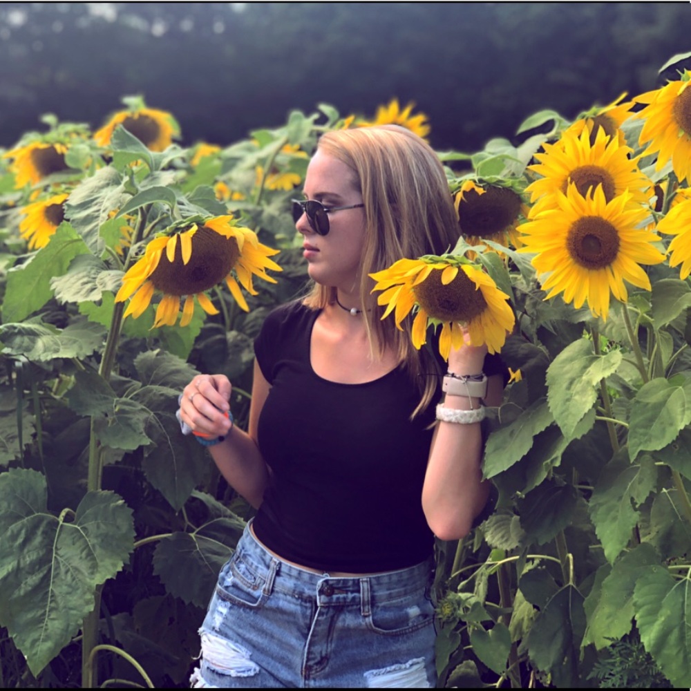 Meet your Posher, Riley